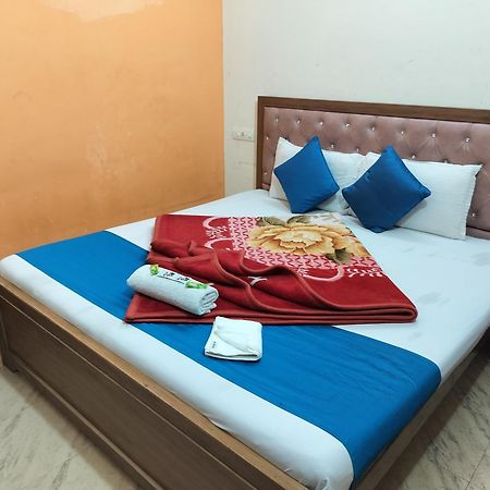 Hotel Holiday Inn Paradise Chandīgarh Eksteriør billede