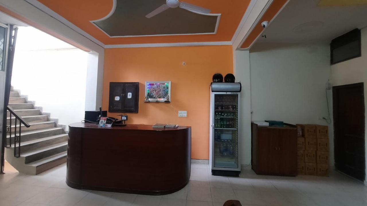 Hotel Holiday Inn Paradise Chandīgarh Eksteriør billede