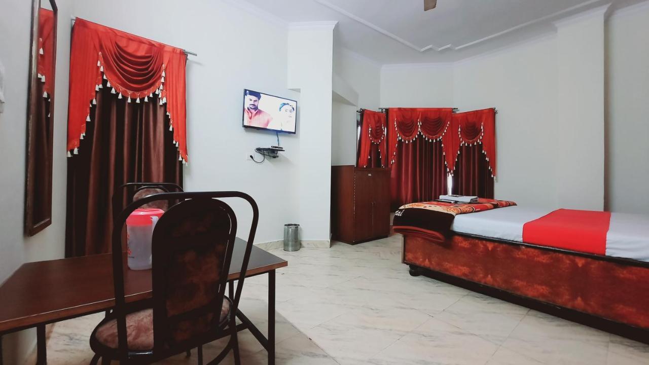 Hotel Holiday Inn Paradise Chandīgarh Eksteriør billede