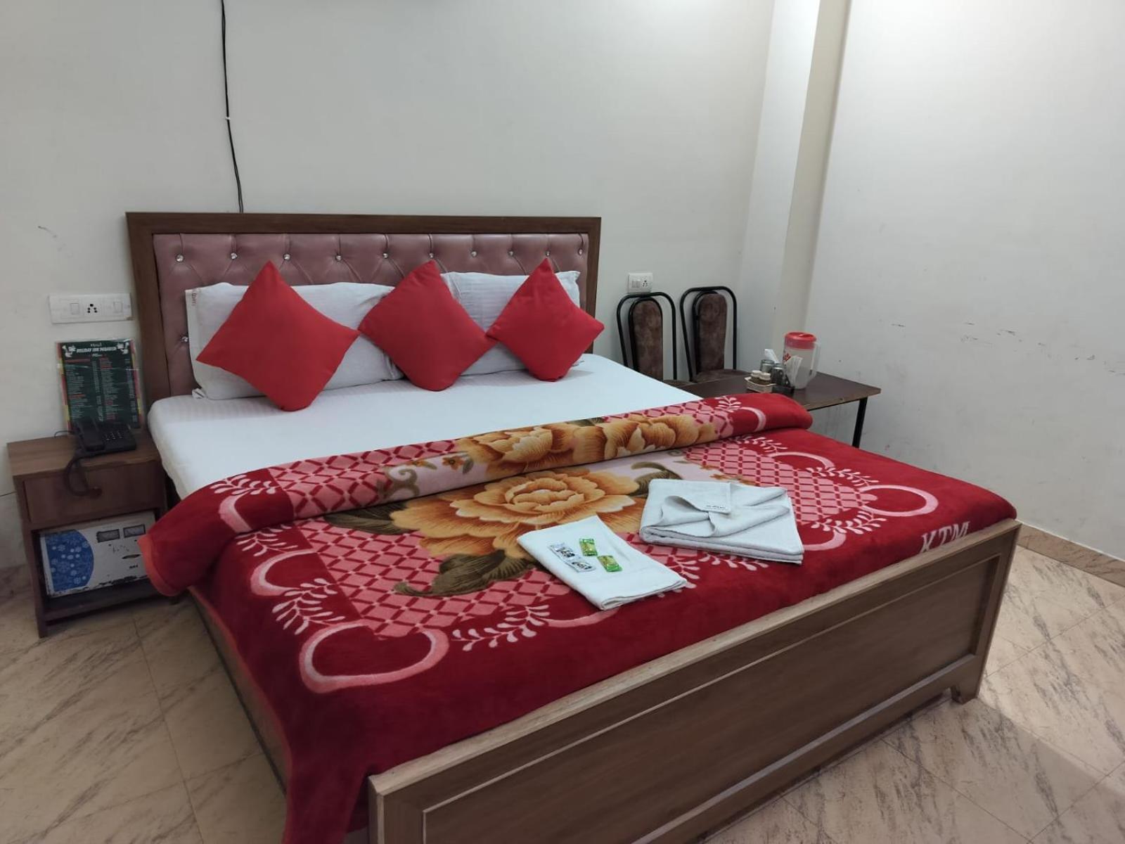 Hotel Holiday Inn Paradise Chandīgarh Eksteriør billede